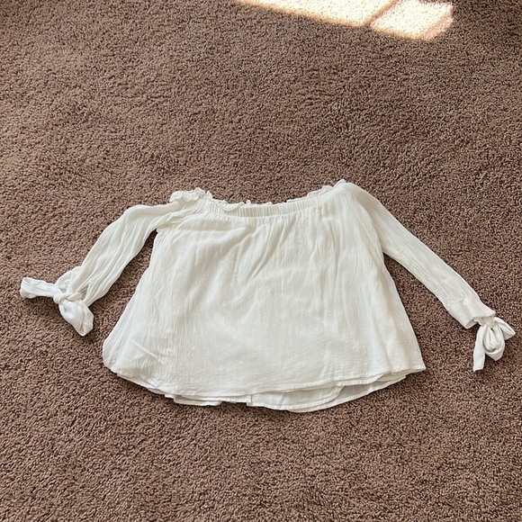 American Eagle White Off-Shoulder Blouse with Tie Sleeves - Picture 3 of 6